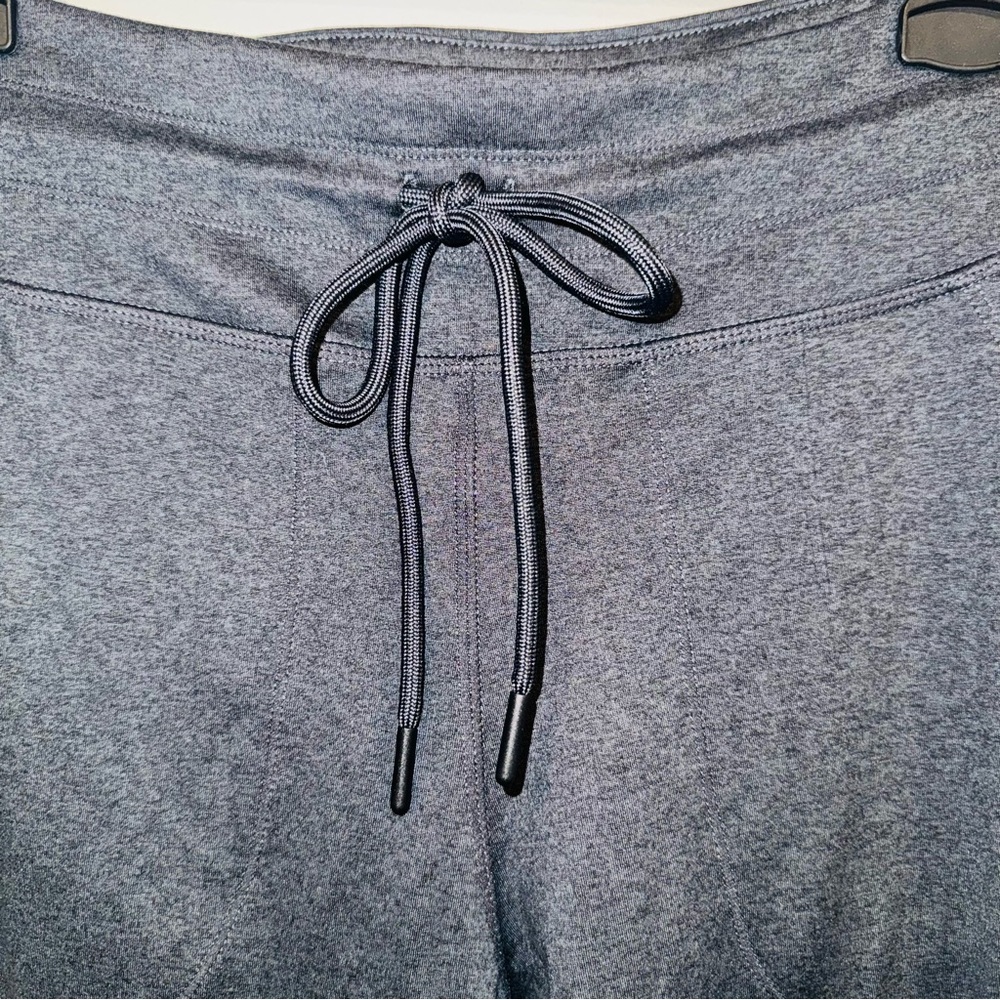 LOLË Womens Lounge Joggers Grey Small Om Tech Jogger Style